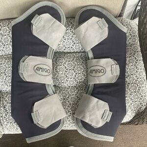 Amigo front horse shipping boots